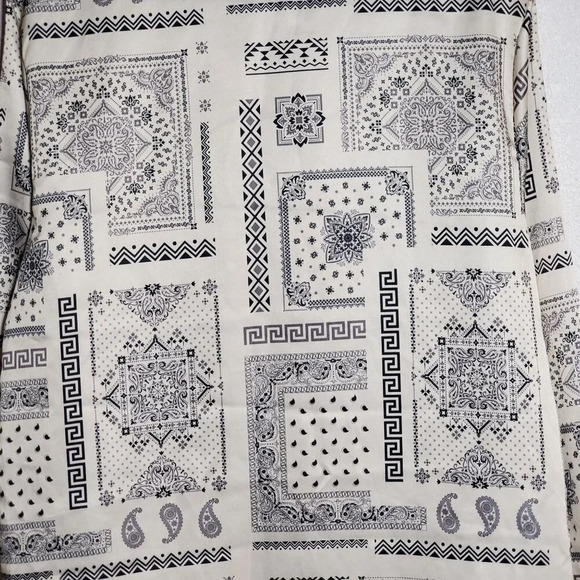 DOGG SUPPLY by SNOOP DOGG, Poly Satin Men's Pajama Lounge Shirt. Size Small - Picture 6 of 8